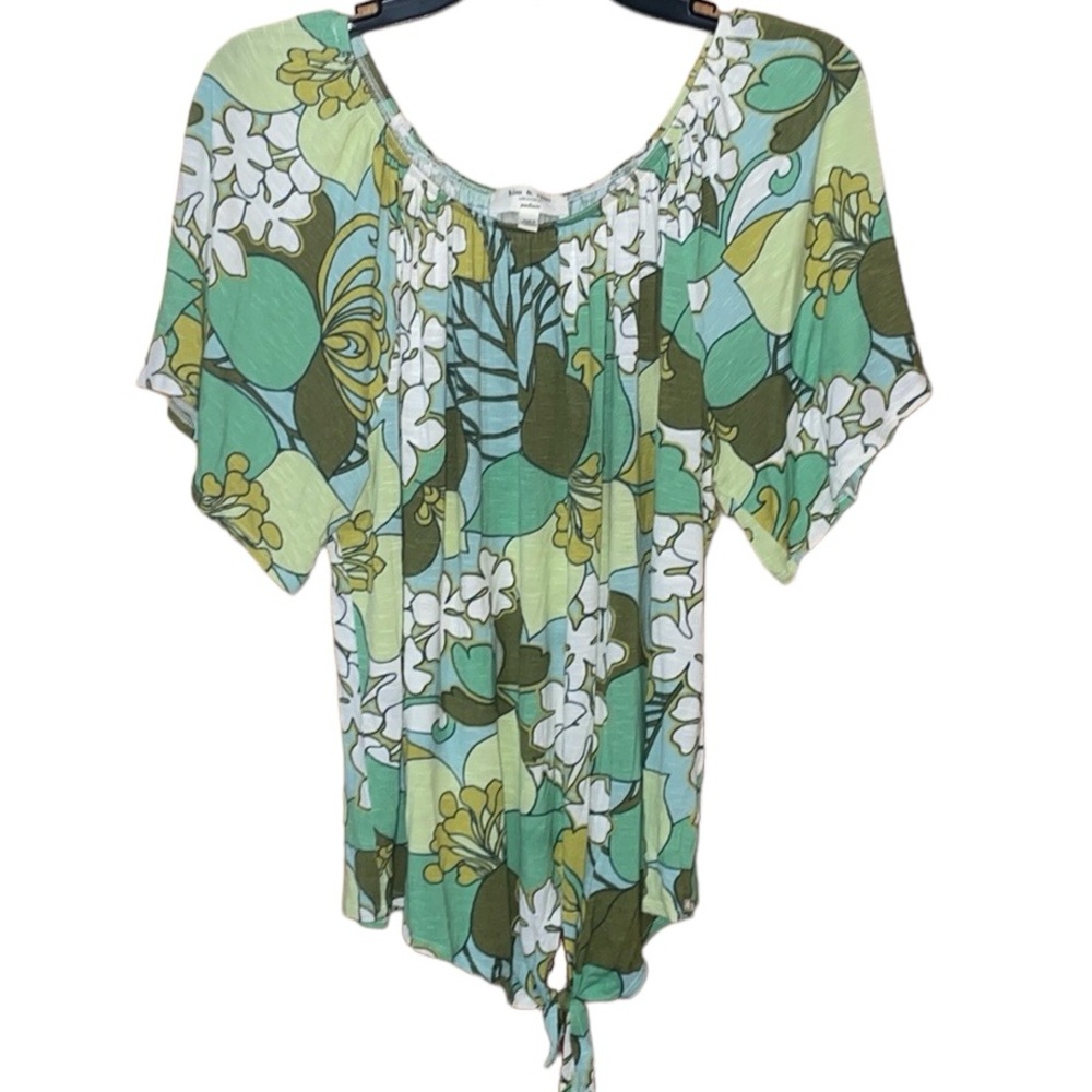•KIM & CAMI•GREEN FLORAL BOHO ELASTIC NECK TIE KNOT FRONT BLOUSE SIZE MEDIUM EUC